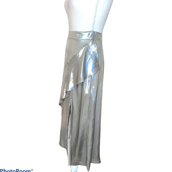 ZARA Metallic Effect Ruffled Skirt - Picture 4 of 7